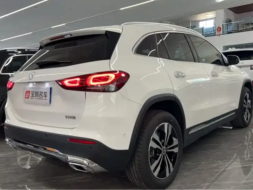 Mercedes-Benz GLA — фото 2