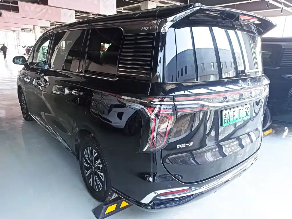 Hongqi HQ9 PHEV — фото 10