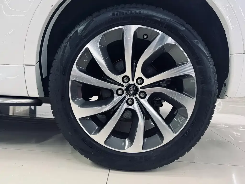 Land Rover Discovery Sport — фото 8