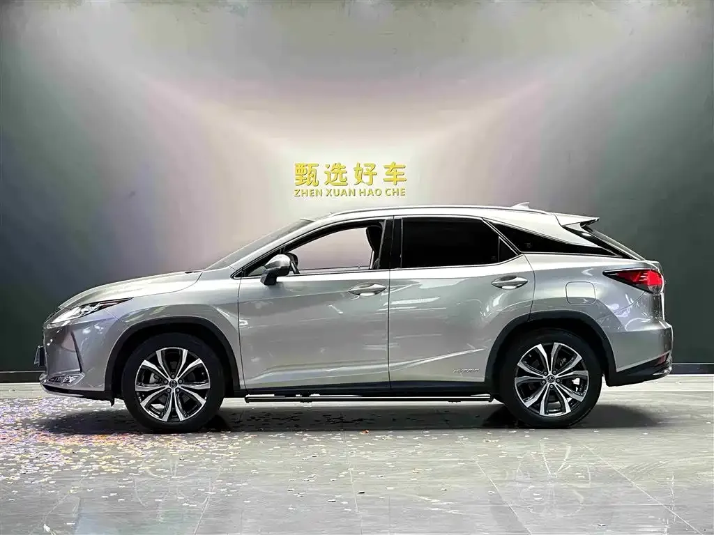 Lexus RX — фото 2