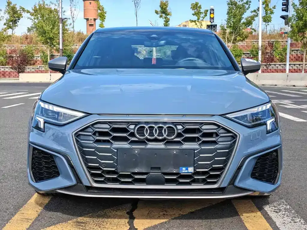 Audi A3 — фото 2