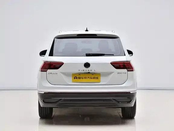 Volkswagen Tiguan L — фото 7