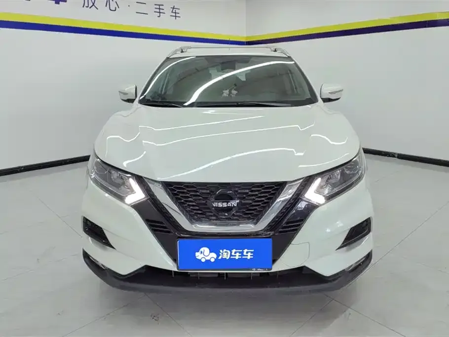 Nissan Qashqai — фото 2