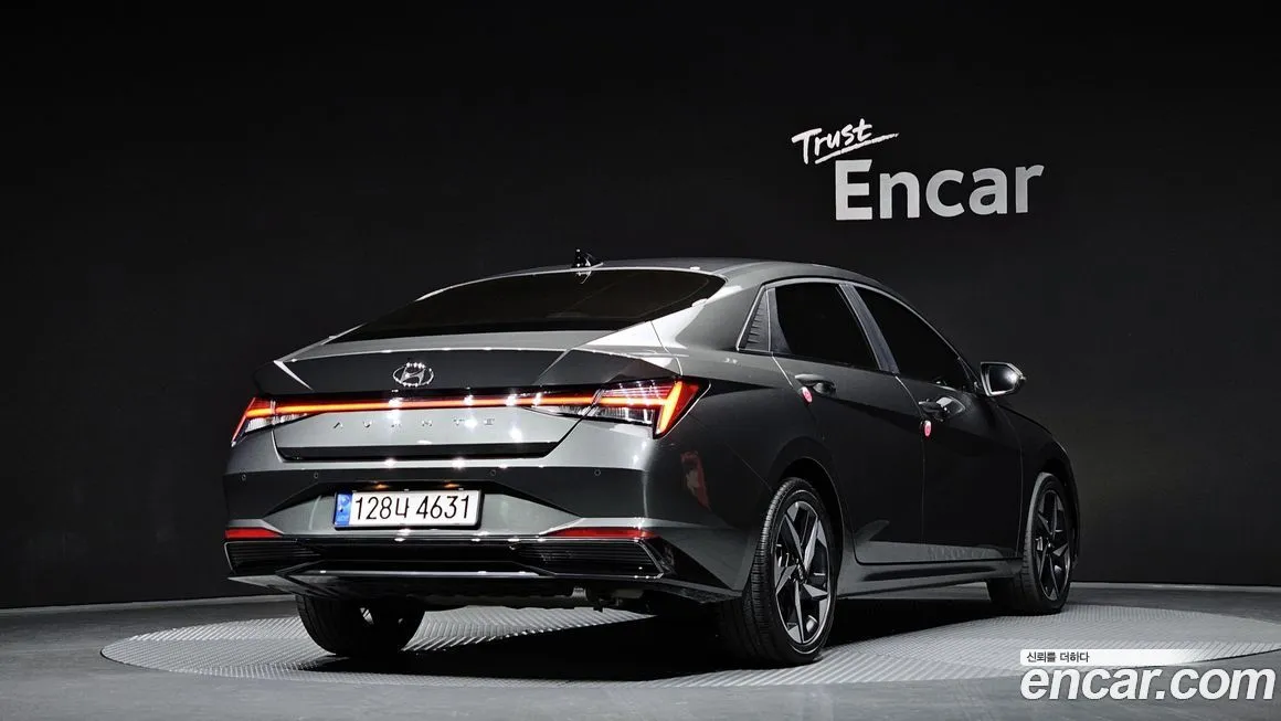 Hyundai AVANTE — фото 2