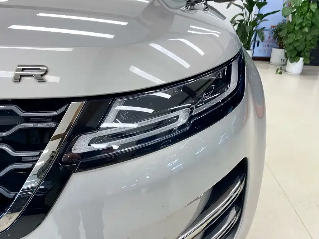 Land Rover Evoque — фото 4