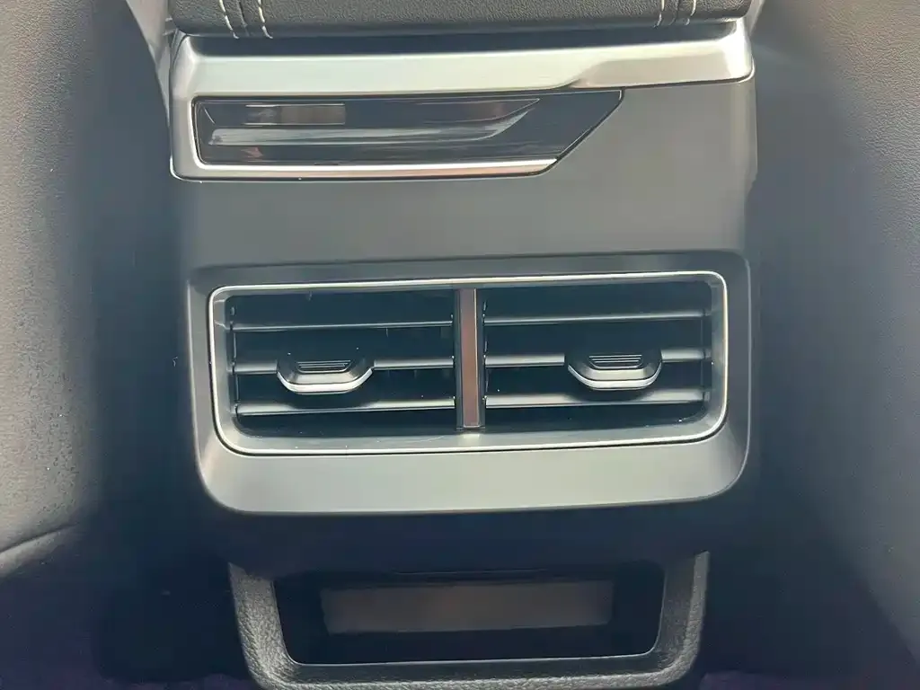 Geely Xingrui — фото 10