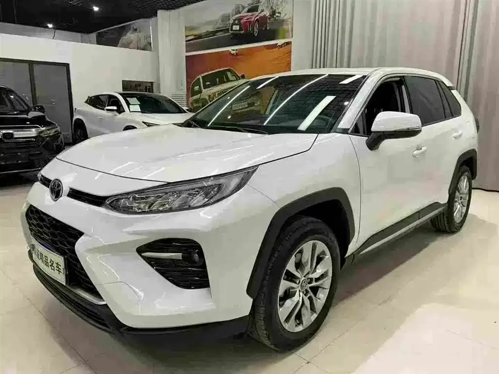 Toyota Wildlander — фото 1