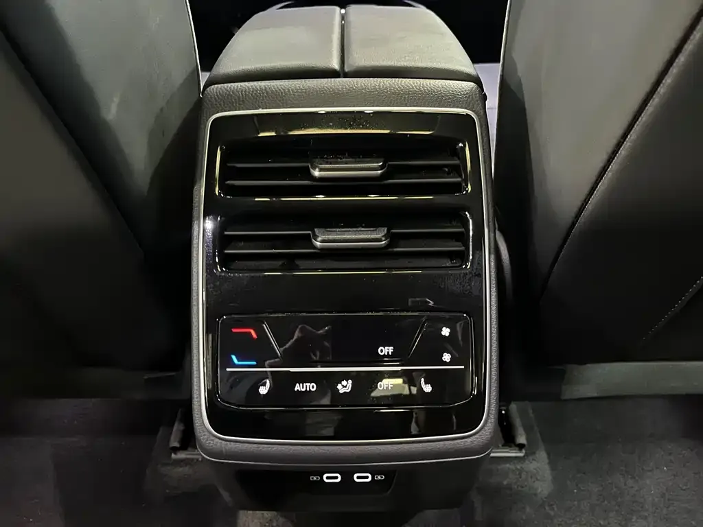 Volkswagen ID.7 VIZZION — фото 10