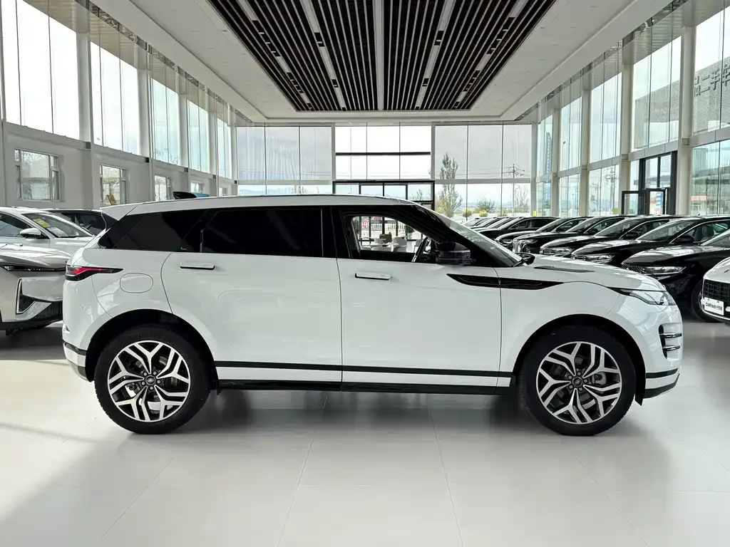 Land Rover Evoque — фото 5