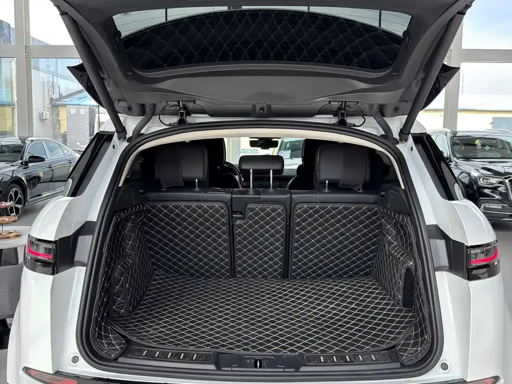 Land Rover Evoque — фото 6