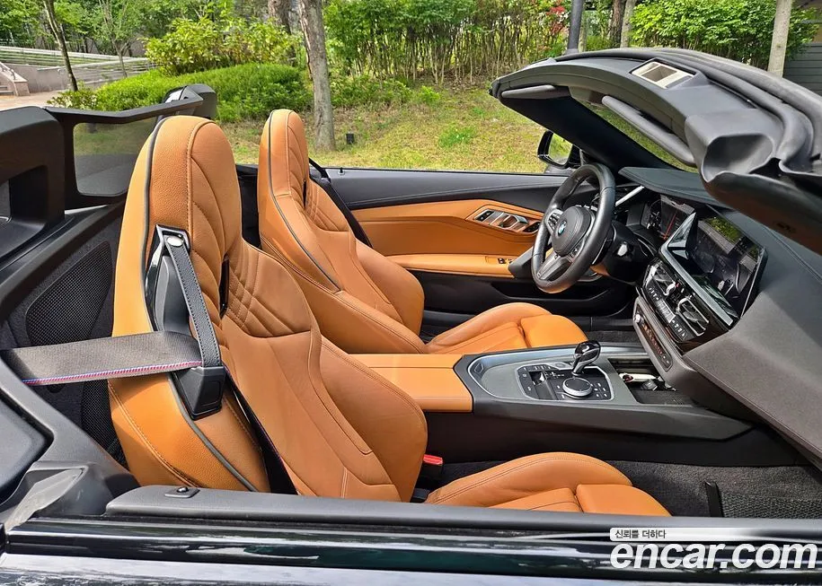 BMW Z4 — фото 9