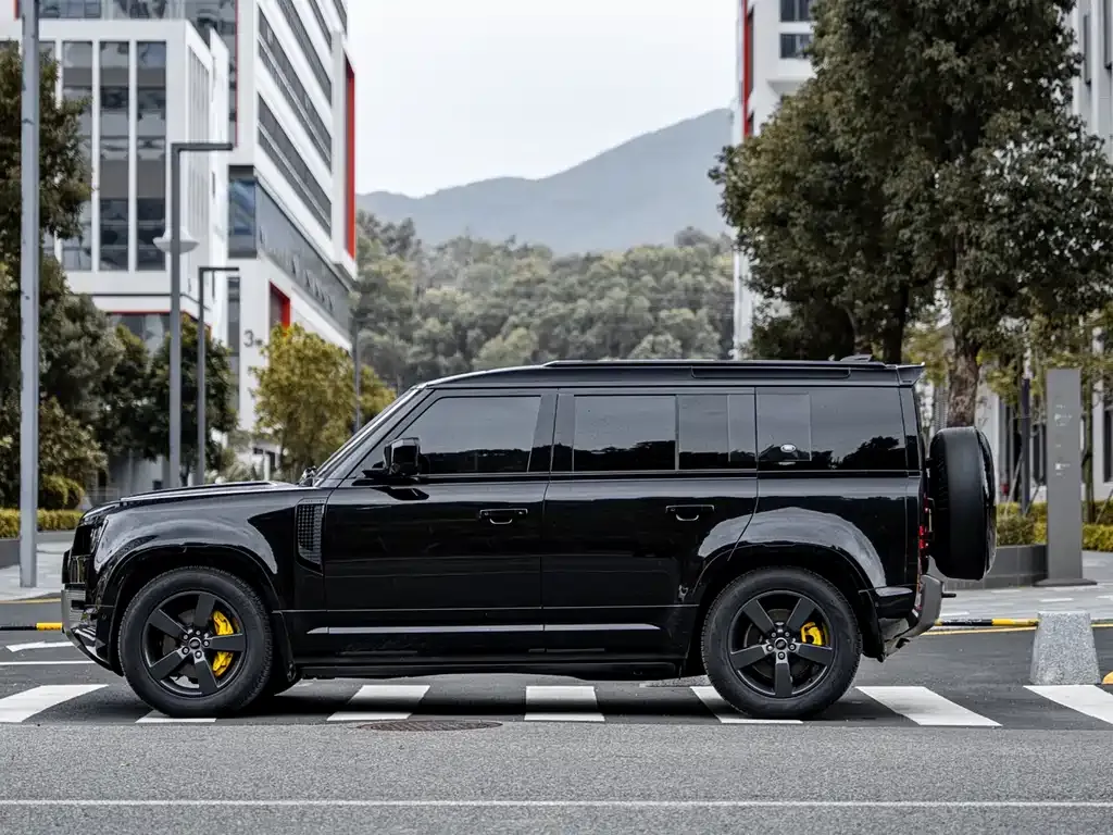 Land Rover Defender — фото 3