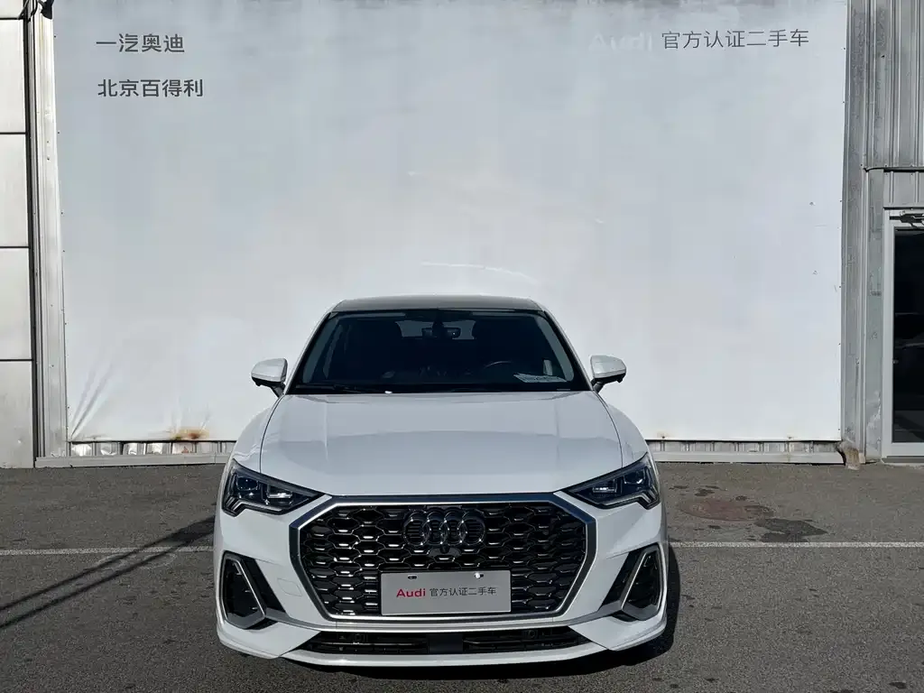 Audi Q3 Sportback — фото 2
