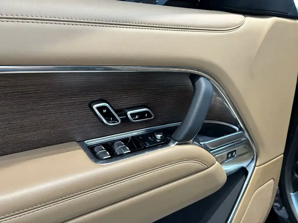 Land Rover Range Rover — фото 10