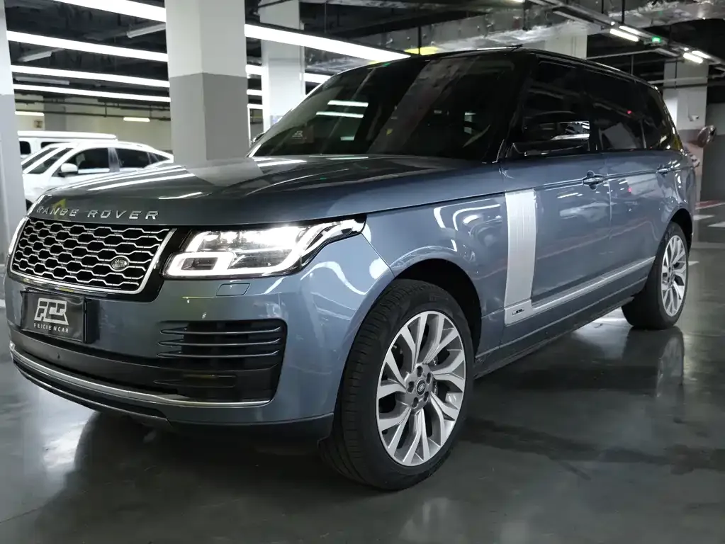 Land Rover Range Rover — фото 1