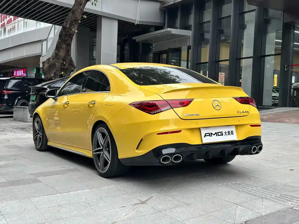Mercedes-Benz CLA AMG — фото 10