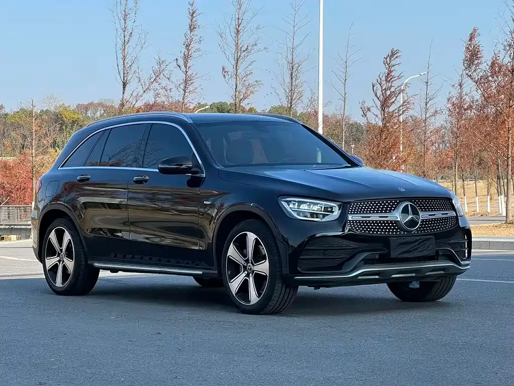 Mercedes-Benz GLC — фото 3