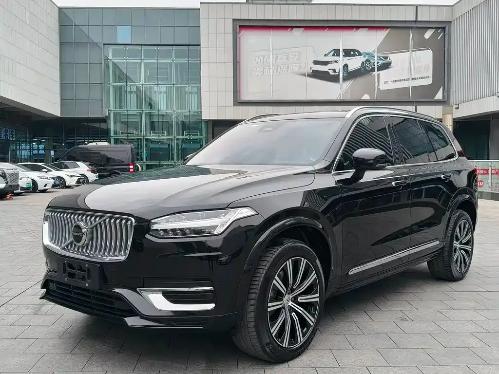 Volvo XC90 — фото 2