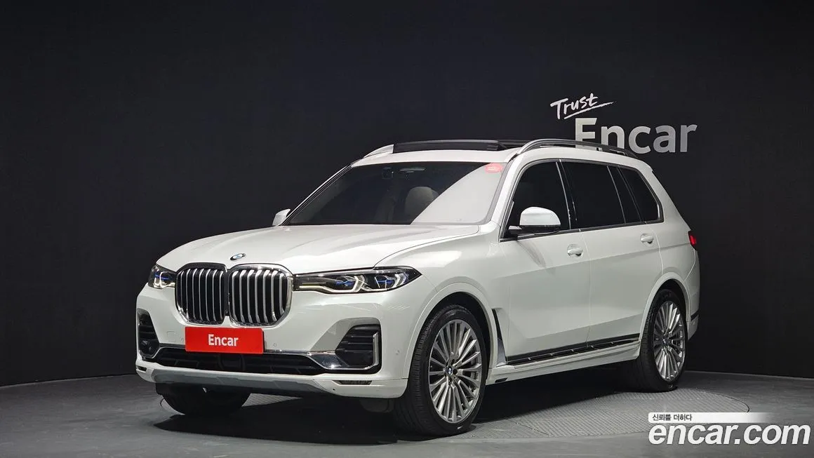 BMW X7 — фото 1