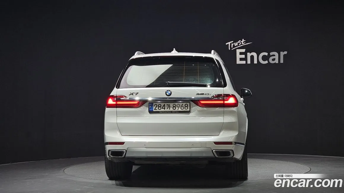 BMW X7 — фото 4