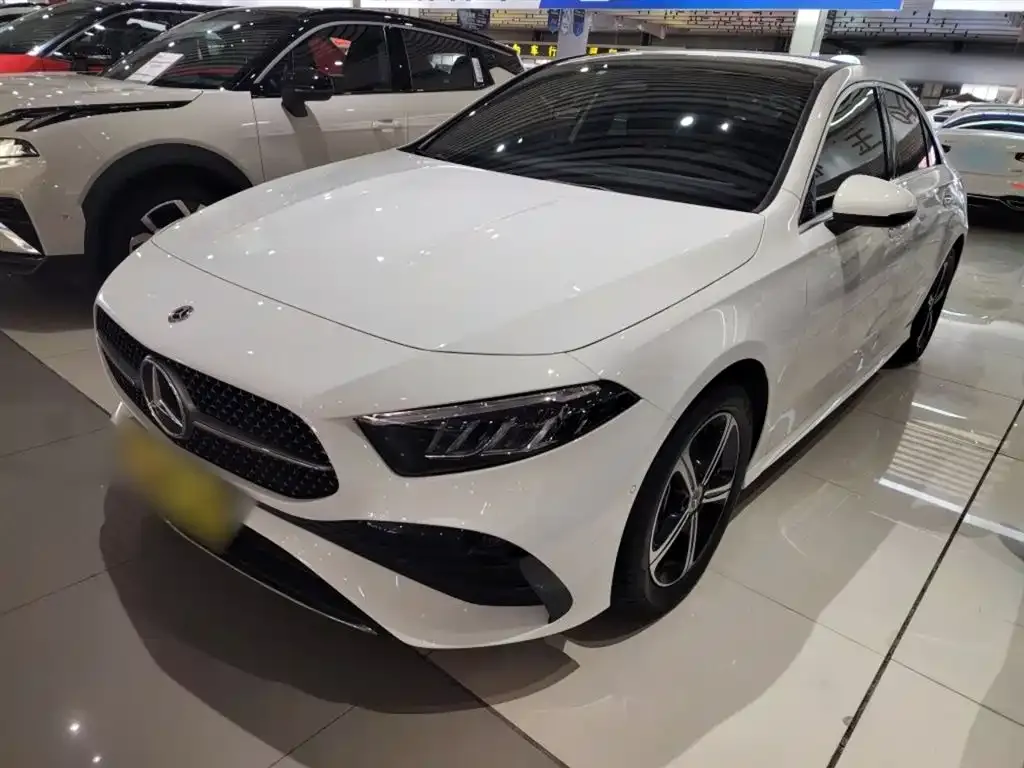 Mercedes-Benz A-Class — фото 1