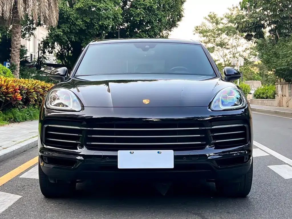 Porsche Cayenne — фото 2