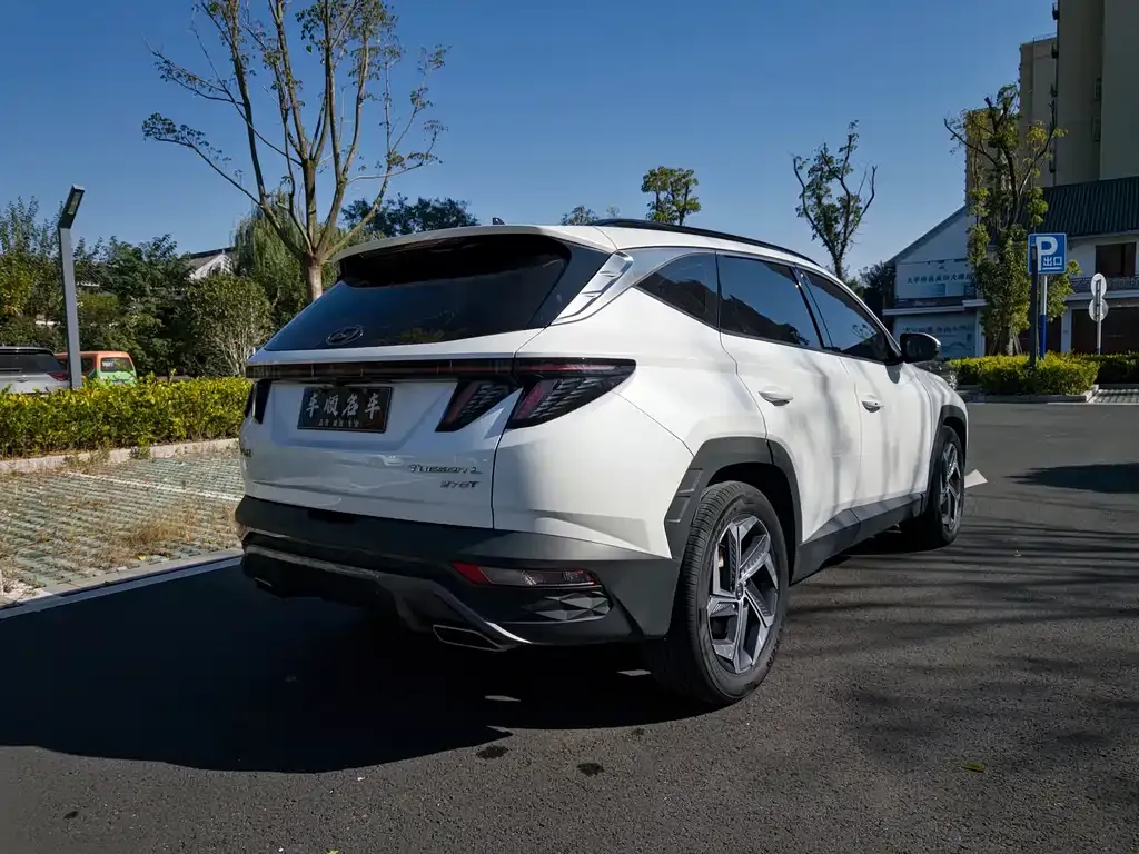 Hyundai Tucson — фото 4