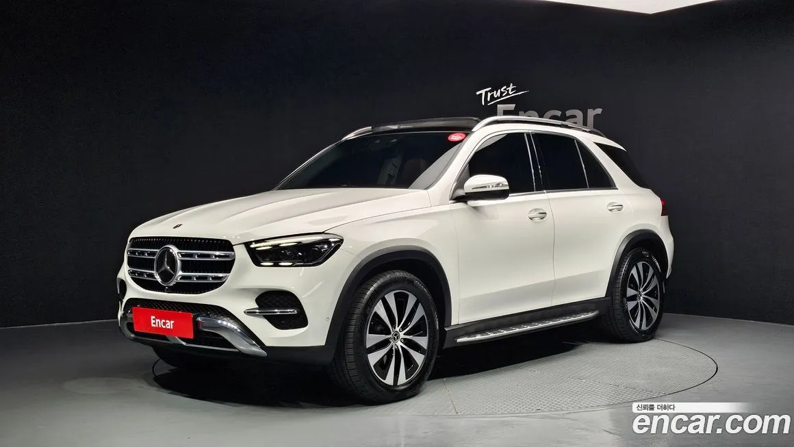 Mercedes-Benz GLE-Class — фото 1