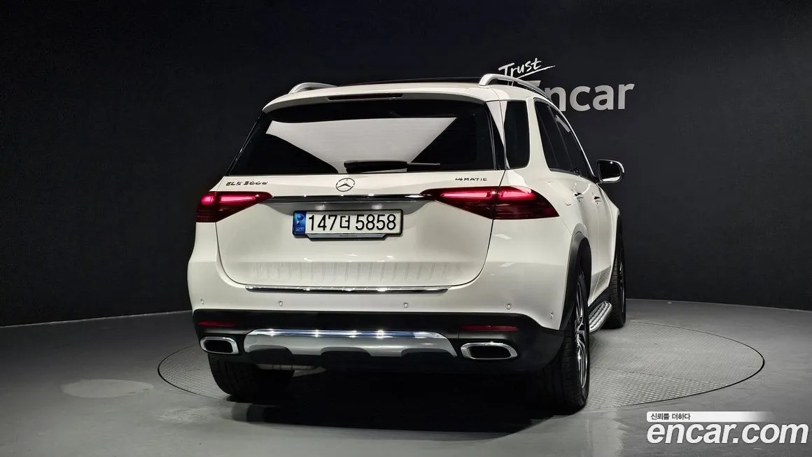 Mercedes-Benz GLE-Class — фото 4