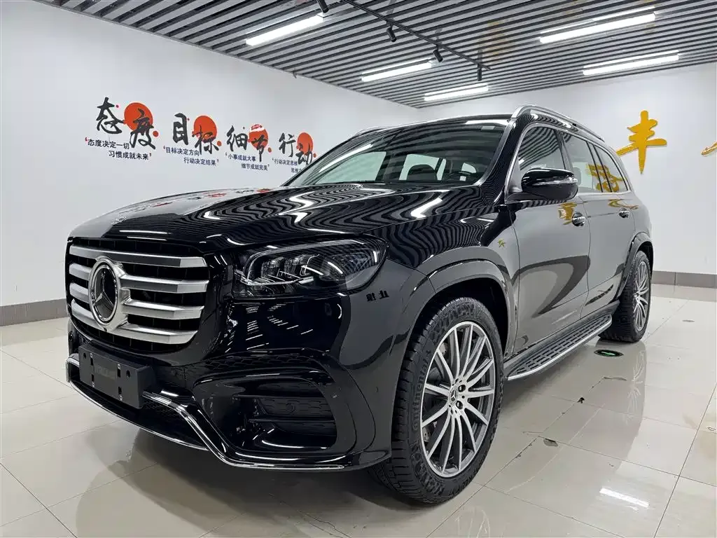 Mercedes-Benz GLS — фото 1