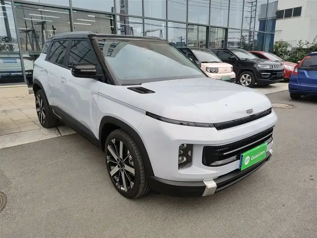 Geely Icon — фото 4