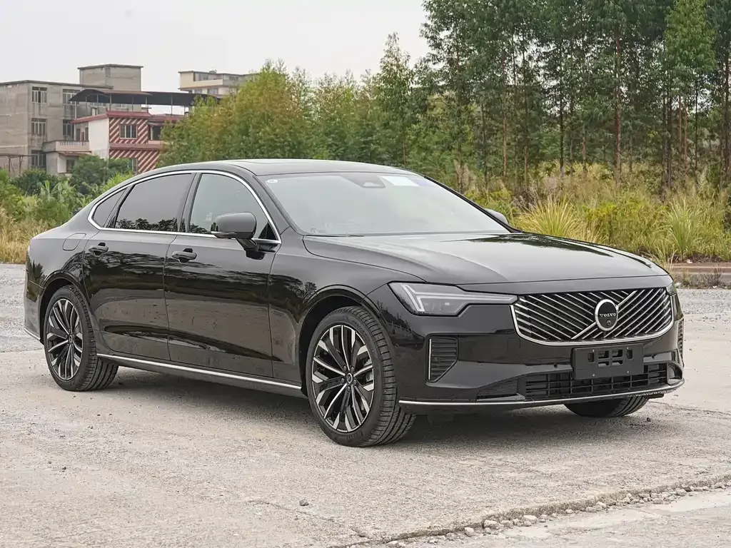 Volvo S90 — фото 3