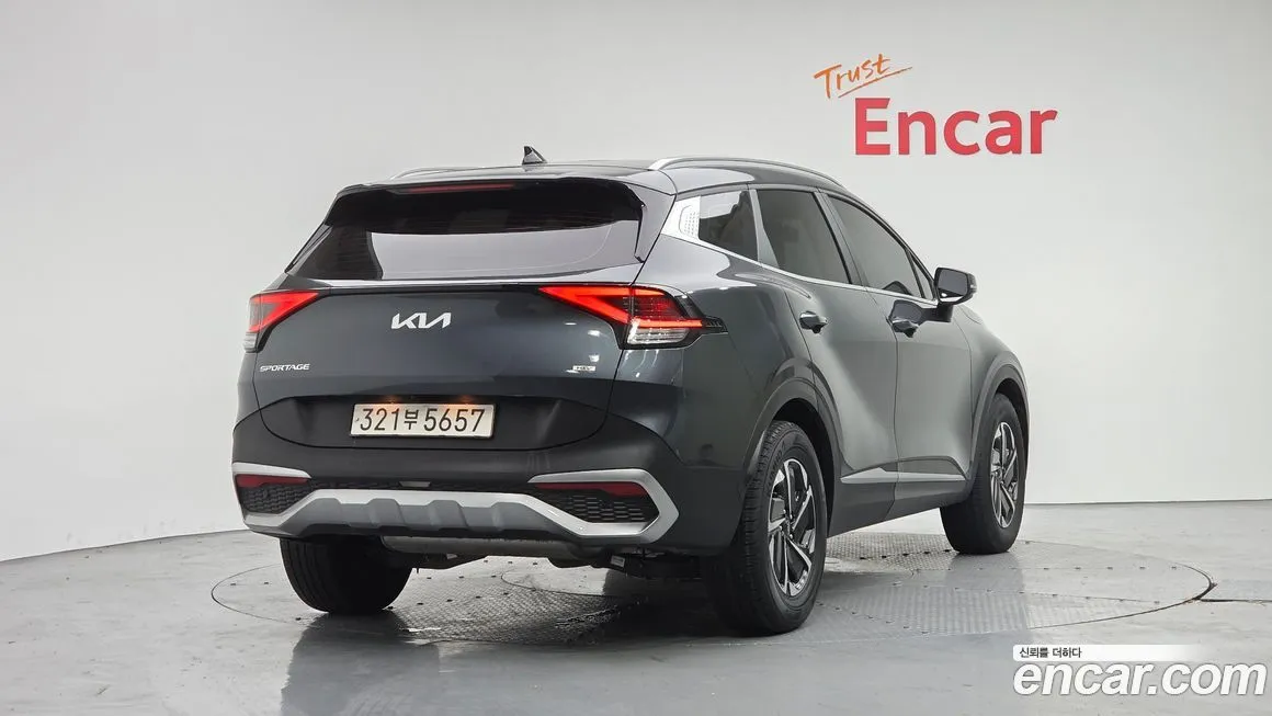 Kia Sportage — фото 4
