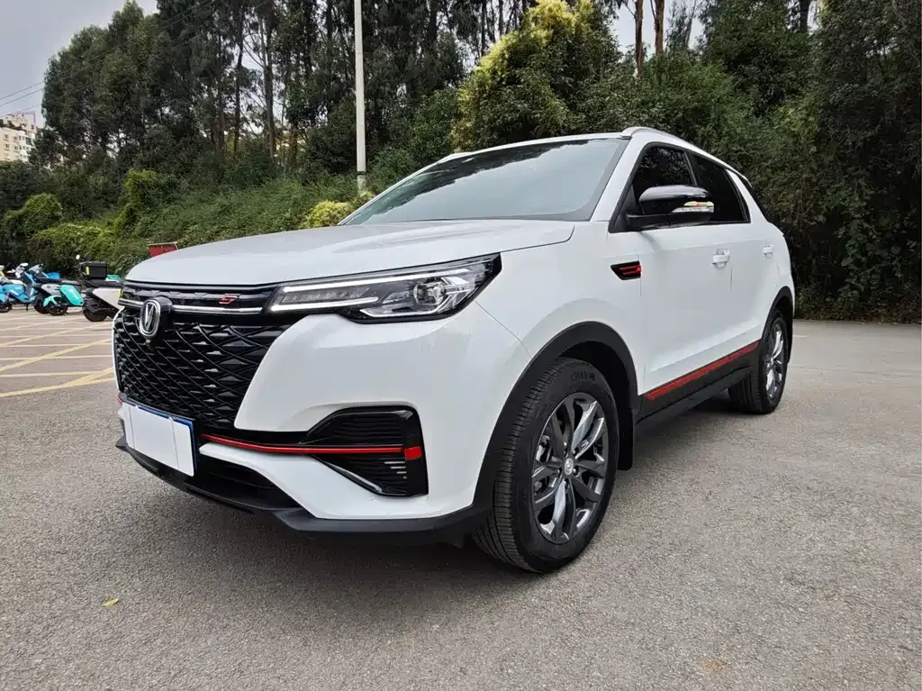 Changan CS55PLUS — фото 1
