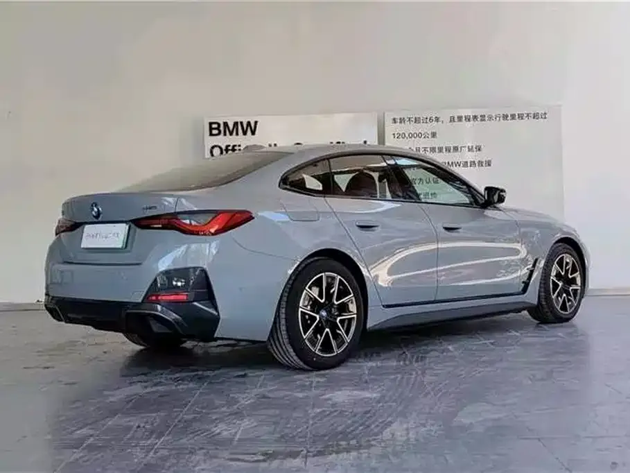 BMW i4 — фото 4