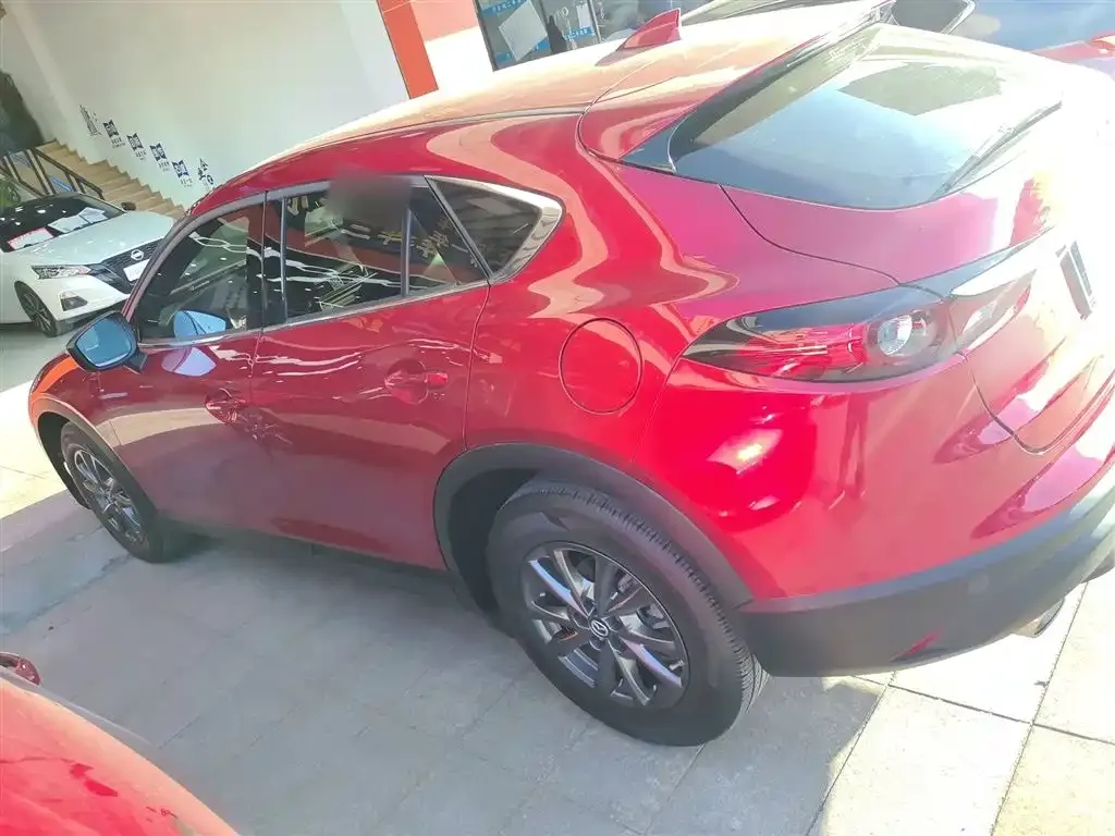 Mazda CX-4 — фото 5