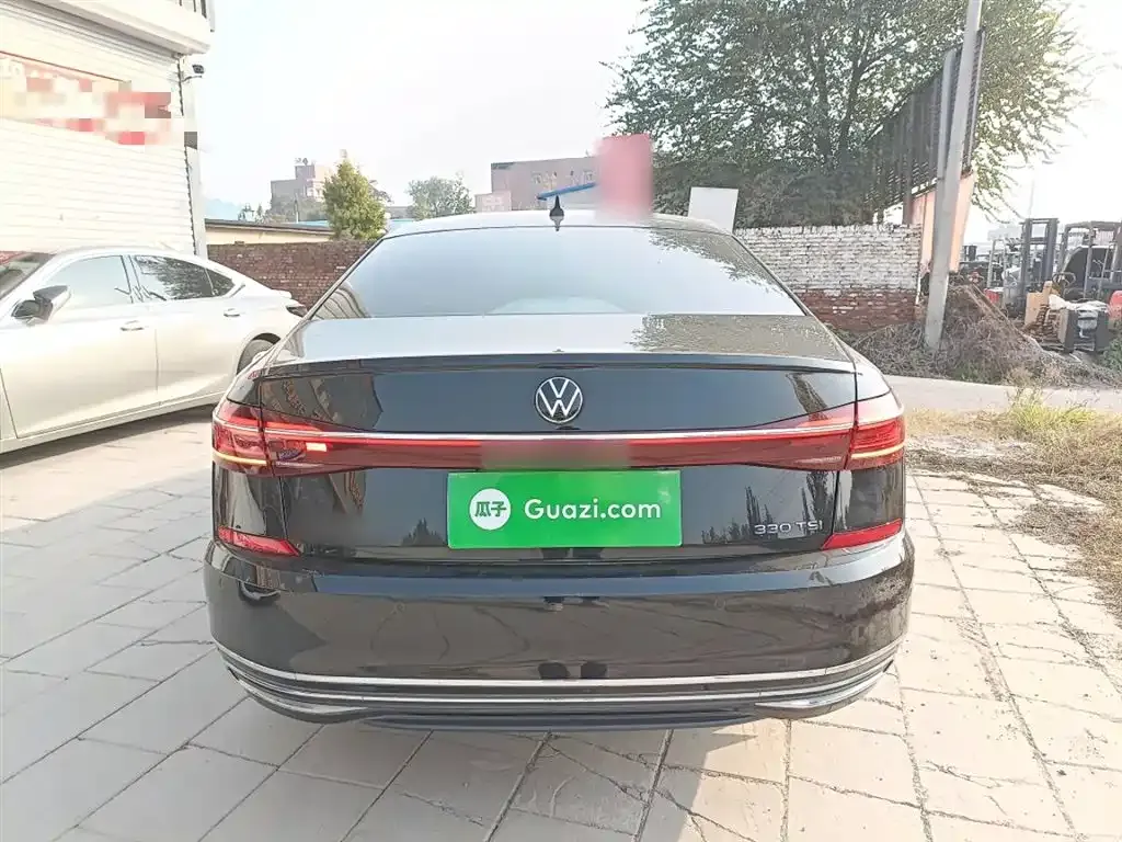 Volkswagen Passat — фото 6