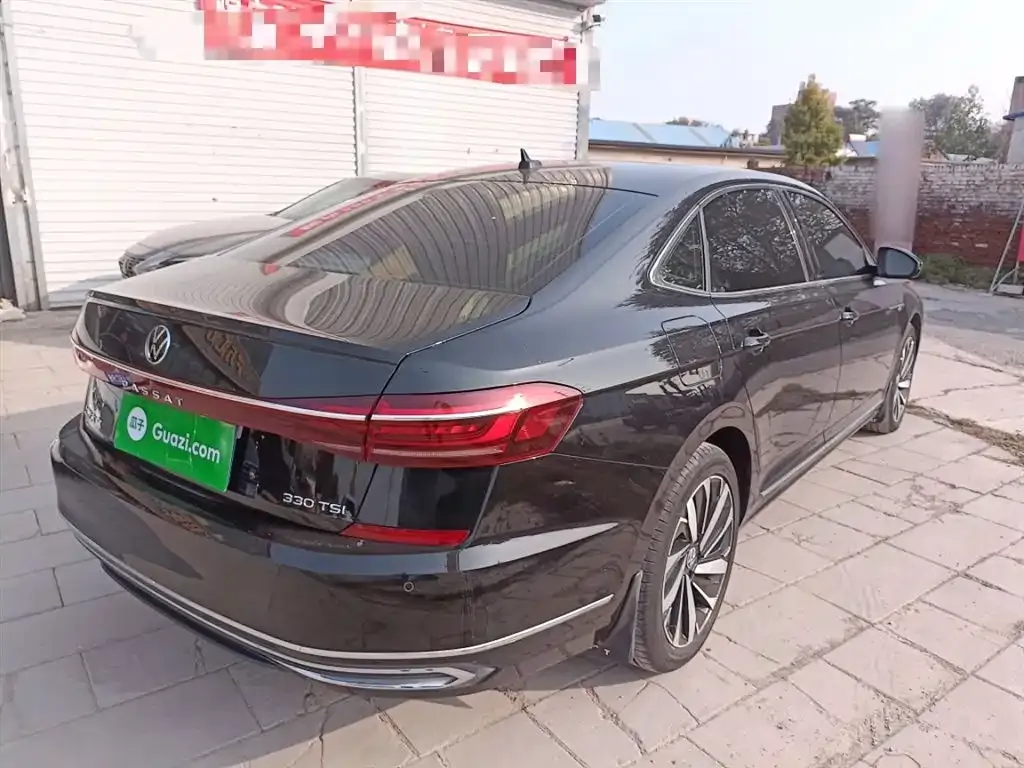 Volkswagen Passat — фото 7