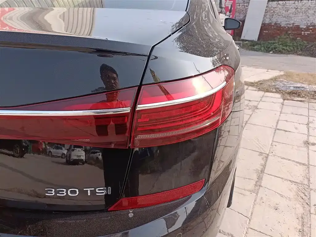 Volkswagen Passat — фото 8