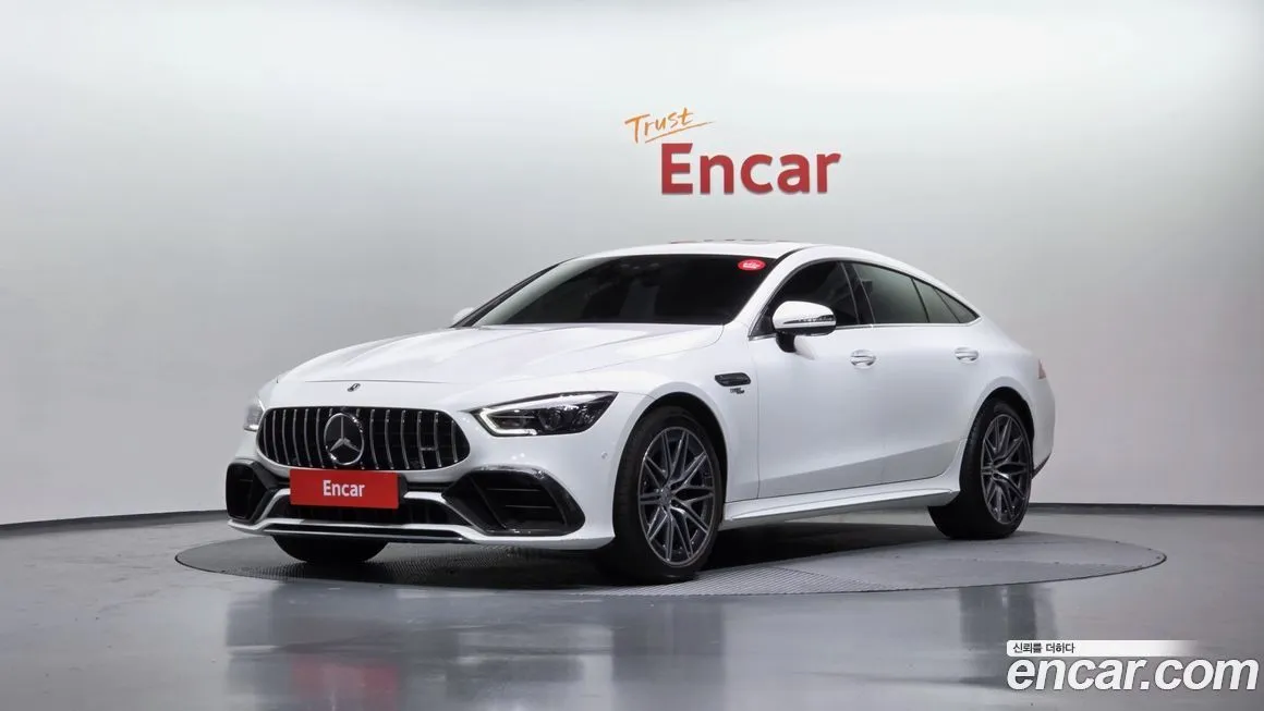 Mercedes-Benz AMG GT — фото 1