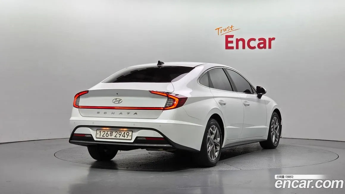 Hyundai Sonata — фото 2