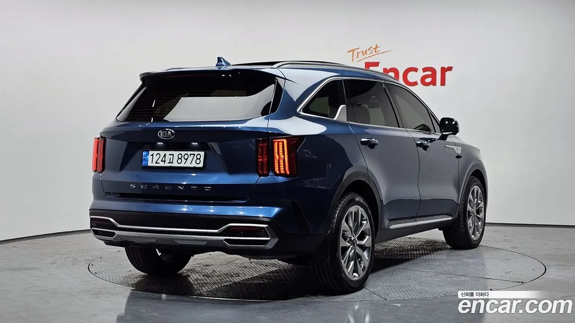 Kia Sorento — фото 2