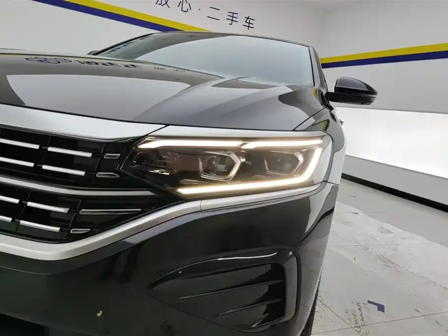 Volkswagen Passat — фото 5