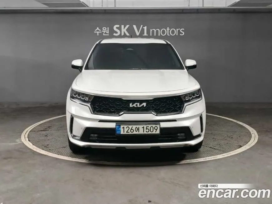 Kia Sorento — фото 1