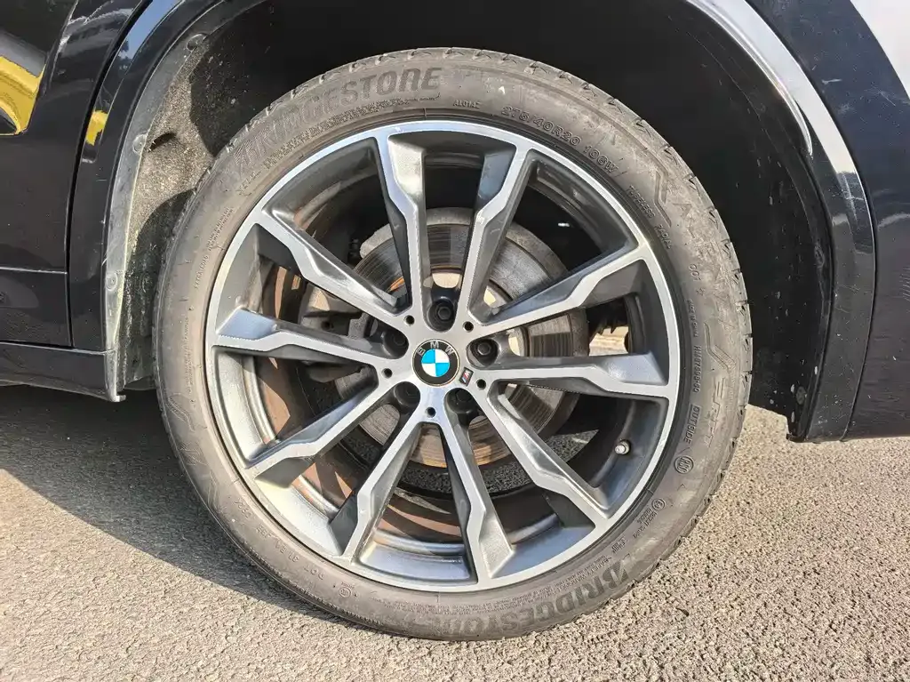 BMW X3 — фото 10