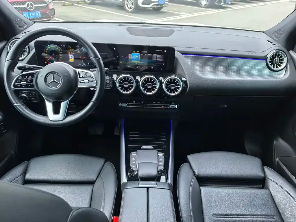 Mercedes-Benz GLA — фото 10