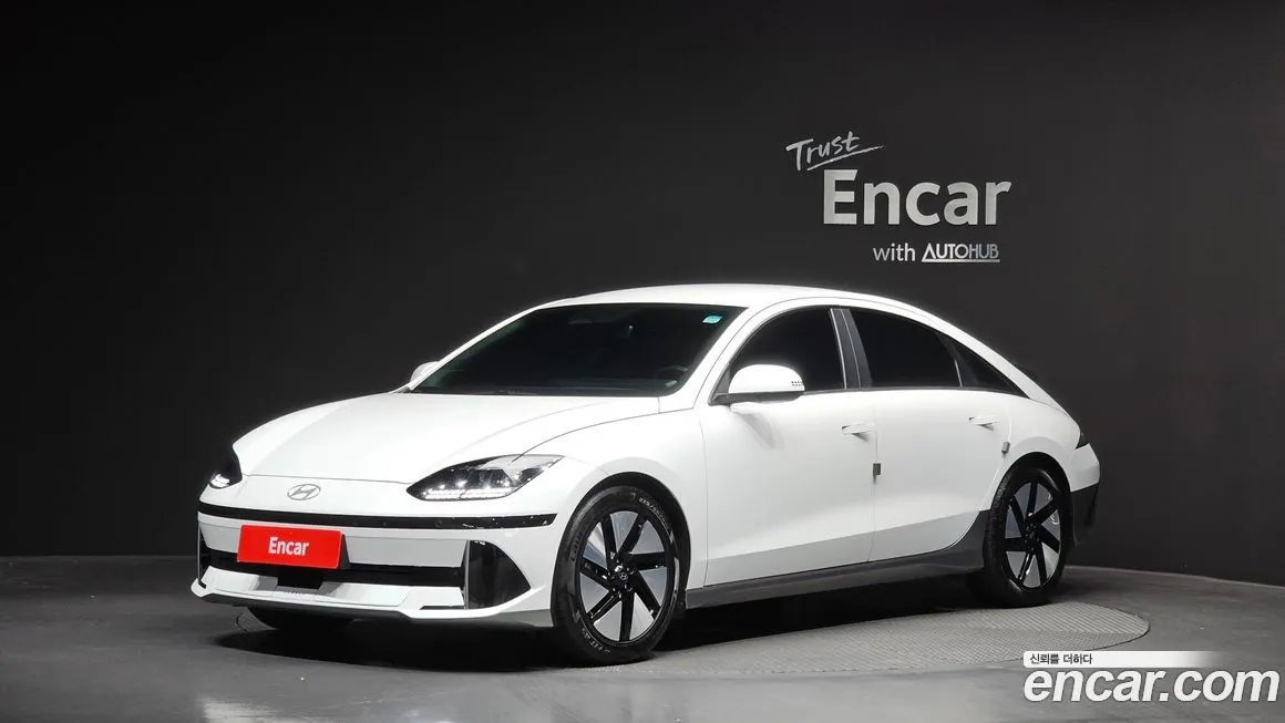 Hyundai Ioniq6 — фото 1
