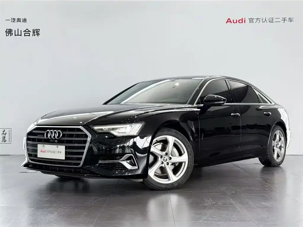 Audi A6L — фото 1