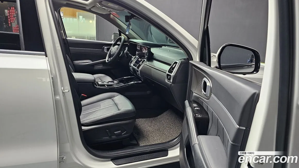 Kia Sorento — фото 10