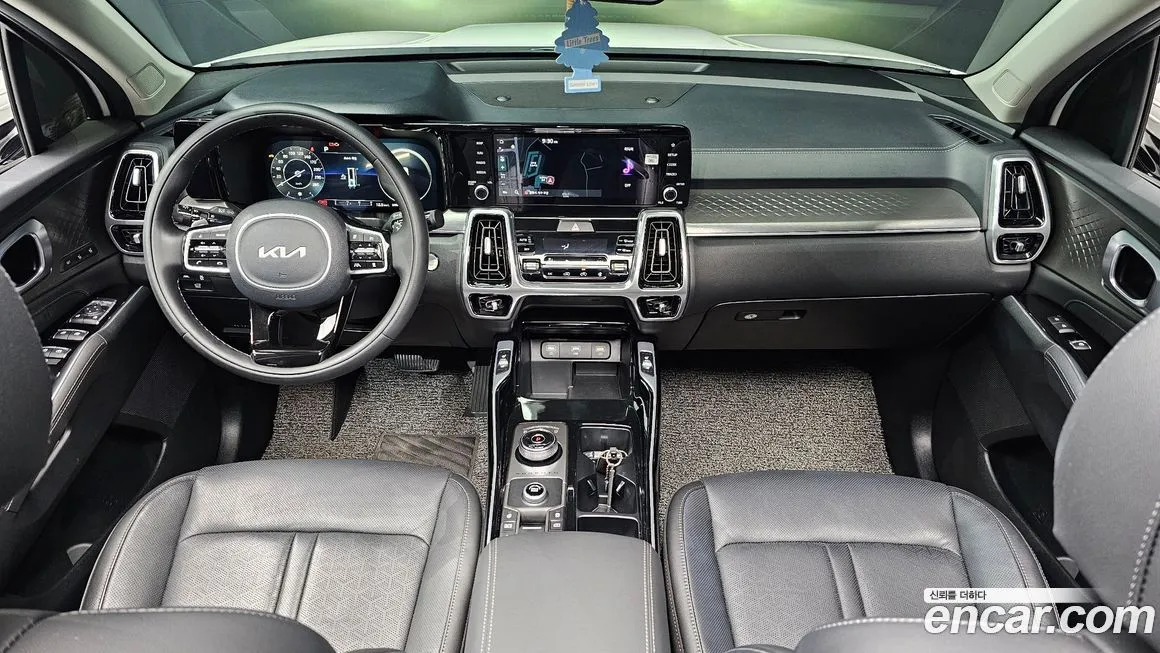 Kia Sorento — фото 7